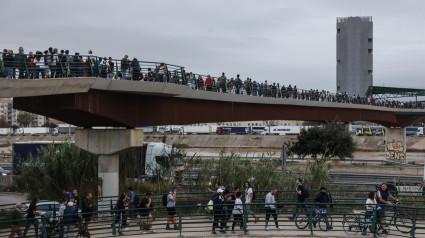 PUENTE DE LA SOLIDARIDAD - EUROPA PRESS - ROBER SOLSONA