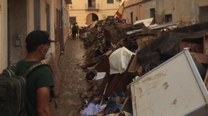 Yeray Ortega por las calles de Paiporta