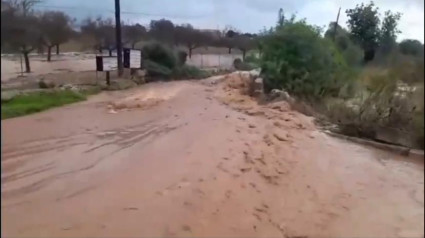 Desbordamiento del torrente a su paso por Porto Cristo