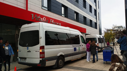 Momento de la llegada a Huesca de los primeros afectados