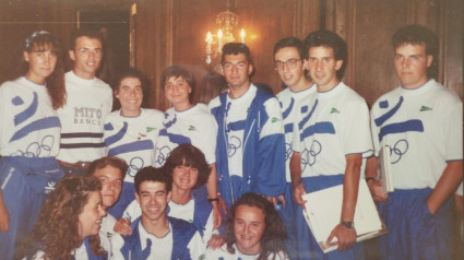 Deportistas y voluntarios avilesinos que participaron en Barcelona 92