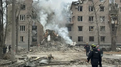 Daños en un edificio de viviendas tras un ataque rusos sobre territorio ucraniano