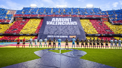 Pelos de punta con el homenaje en Mestalla a las víctimas de la DANA.