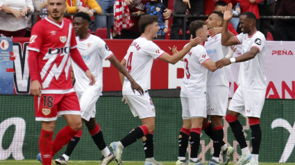 Celebración del gol de Sow

ESTADIO  RAMON SANCHEZ-PIZJUAN
JORNADA 14 LIGA 1ª DIVISION ESPAÑOLA
SEVILLA FC-RAYO VALLECANO

900/Cordon Press