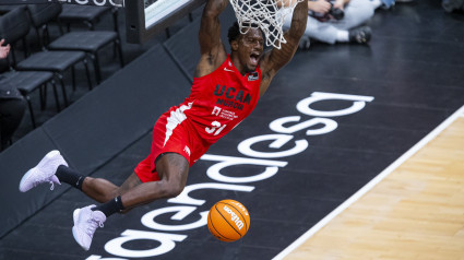 Dylan Ennis espera seguir 'creciendo' en Murcia