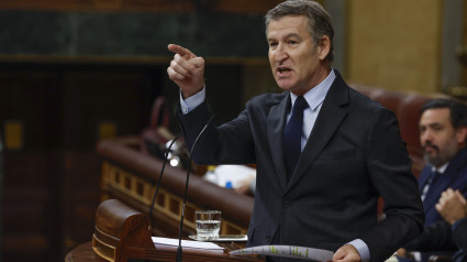 Alberto Núñez Feijóo, líder del PP, pide la dimisión de Pedro Sánchez en el Congreso de los Diputados tras la entrevista de 'Herrera en COPE' a Víctor de Aldama