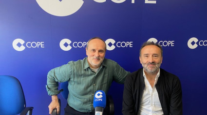 Benito López y Suso López en los estudios de Cope Ourense