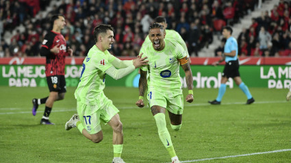 Raphinha celebra el gol del Barcelona al Mallorca