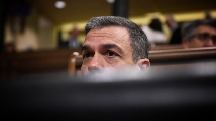 El presidente del Gobierno, Pedro Sánchez, durante una sesión de control al Gobierno en el Congreso de los Diputados, a 11 de diciembre de 2024, en Madrid (España)