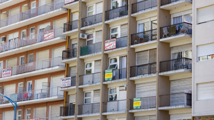 Laura y su familia viven en una habitación en Logroño