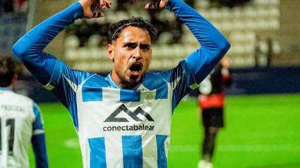 Sergio Moreno celebra su gol ante el Mallorca B