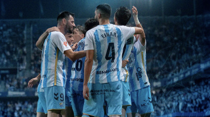 Los golazos de Cordero, Kevin Medina, éste de falta, y de Nelson Monte desarbolan al equipo alicantino. El árbitro anula otros tres goles en lo que pudo ser una goleada de escándalo