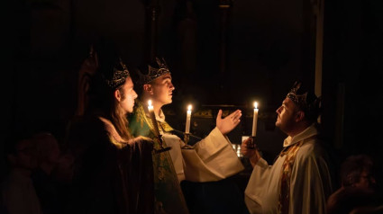 La Schola Cantorum Paradisi Portae recupera El Misterio de los Tres Reyes Magos