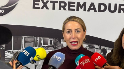 La presidenta de la Junta de Extremadura, María Guardiola