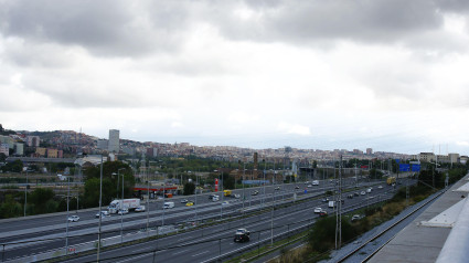 Vista panorámica de la Avenida de la Meridiana en Barcelona, ​​Cataluña, España