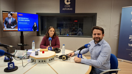 Álvaro Queipo en los estudios de COPE