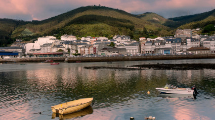 Ría y localidad, Viveiro, provincia de Lugo.