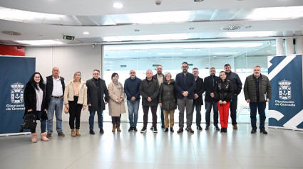 Reunión en la Diputación de Granada para el inicio de los preparativos de la Semana de la Vega con el diputado de Agua, Promoción Agraria y Medio Ambiente, Antonio Mancilla