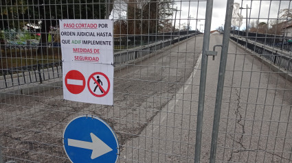 Cerrado por orden judicial el Puente de la Estación de Collado Villalba