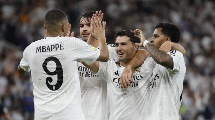 El Real Madrid celebra el gol de Rodrygo en el Real Madrid - Mallorca