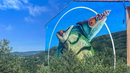 Mural del Camaleón en Arroyomolinos de la Vera