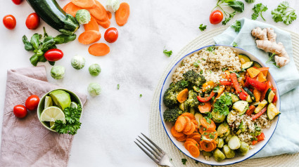 Ejemplo de alimentos que forman parte de una dieta saludable