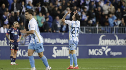 Chupete celebra el gol del empate