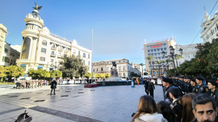 Acto del 201 aniversario de la Policía Nacional en Córdoba