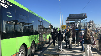 Autobuses interurbanos en Cuatro Vientos