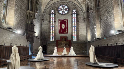 El Museo de la Catedral de Pamplona supera por primera vez los cien mil visitantes anuales en 2024.Un total de 106.235 personas visitaron el Museo de la Catedral de Pamplona a lo largo de 2024, lo que significa que, por primera vez, se superaron las cien mil personas en un año.SOCIEDAD ESPAÑA EUROPA NAVARRAARZOBISPADO DE PAMPLONA