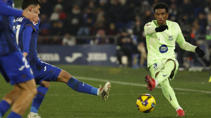 Alejandro Balde, durante el Getafe-Barcelona