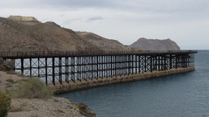 Embarcadero histórico en la bahía de El Hornillo de Águilas