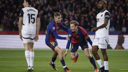 Frenkie De Jong celebra el 1-0 del Barcelona al Valencia