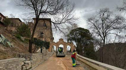 Tareas de limpieza en la abadía del sacromonte