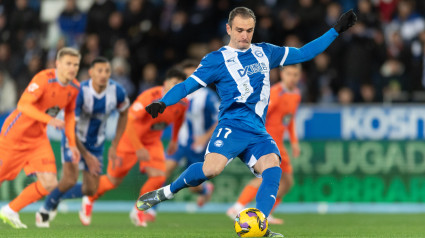 Kike García marca frente al Celta