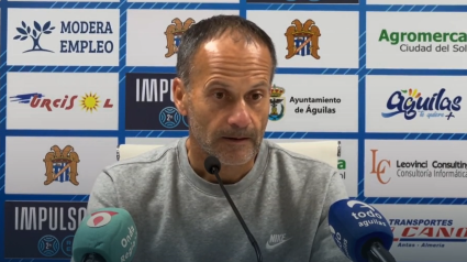 Fran Alcoy, entrenador del Águilas FC