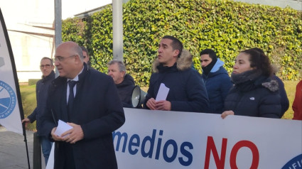 El subdelegado del Gobierno ha hablado con los convocantes de la concentración para explicarles que hay en marcha una licitación para comprar este tipo de medios