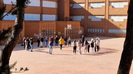 Teruel acoge esta semana a alumnos y profesores de 2º de la ESO del IES Masanasa: "Desconectar"