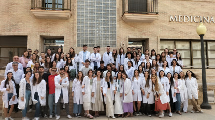 Estudiantes de grado de medicina de la UCAM