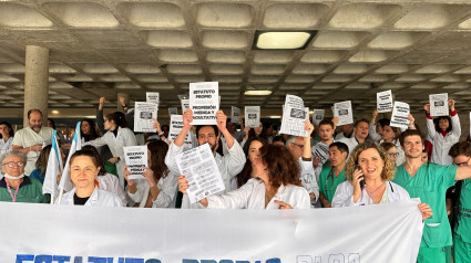 Protesta de médicos en Santiago