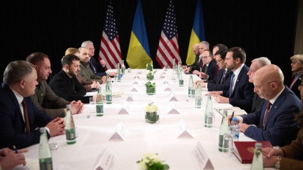 Reunión del presidente de Ucrania, Volodimir Zelenski, con el vicepresidente de Estados Unidos, JD Vance, en Múnich