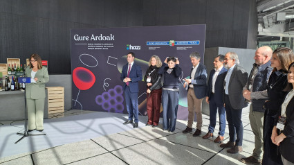 El lehendakari Imanol Pradales, inaugura la feria Gure Ardoak