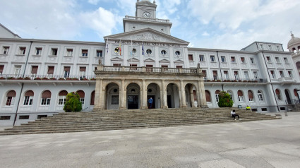 Fachada del ayuntamiento de Ferrol