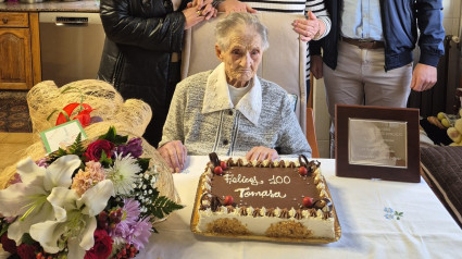 Tomasa Reimondo cumple 100 años y está "como una reina"