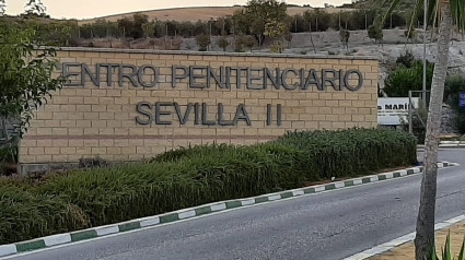 Acceso a Centro Penitenciario en Sevilla