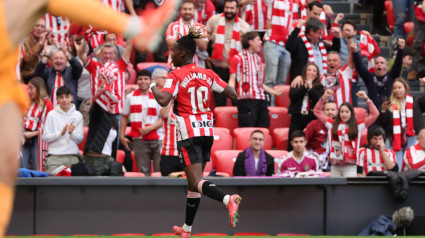 Nico Williams celebra su gol ante el Valladolid