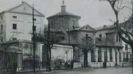 Imagen del Hospital Provincial de Zaragoza en los años 30.