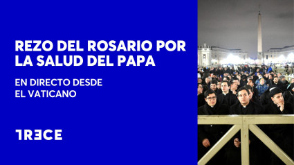 Rezo del Rosario por la salud del Papa Francisco desde el Vaticano