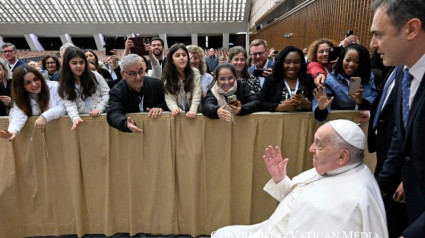 Imagen de una de las últimas audiencias del Papa Francisco antes de su ingreso en el hospital