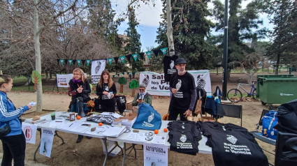 'Salvemos los Pinares de Venecia' lleva su reivindicación a la Cincomarzada